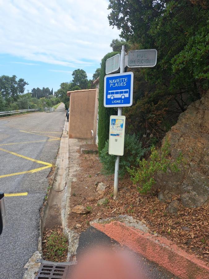 Location Vacance Vue Mer 4 A 6 Personnes Cavalaire-sur-Mer Exterior photo