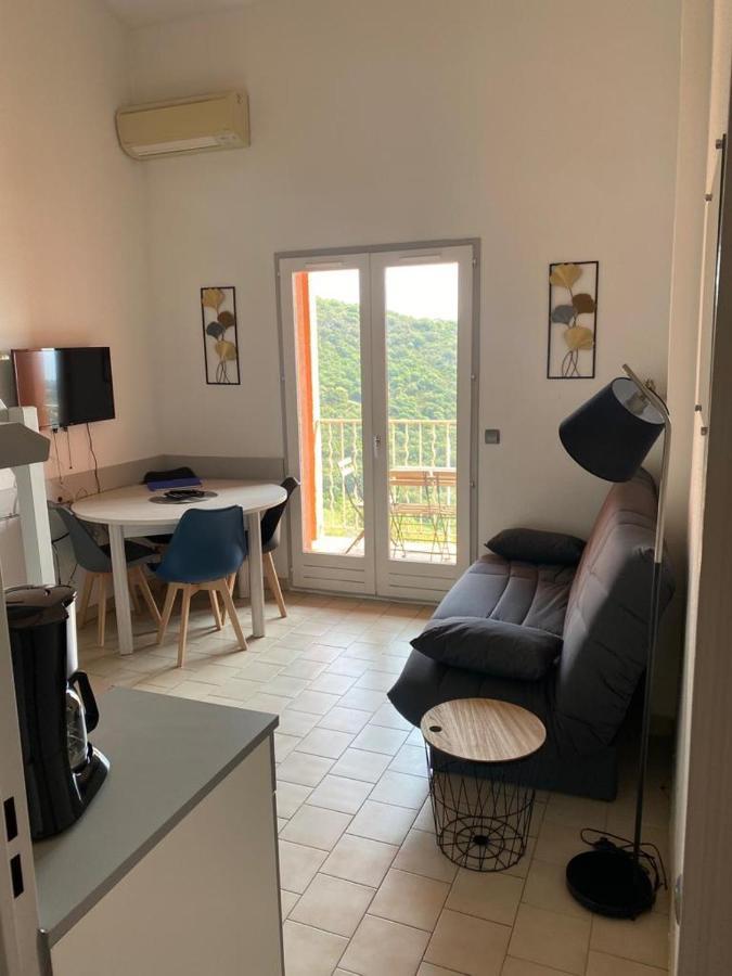 Location Vacance Vue Mer 4 A 6 Personnes Cavalaire-sur-Mer Exterior photo